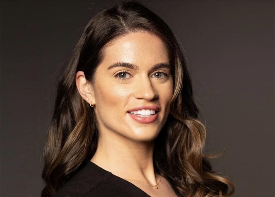 Vogue Dental - Chloe Amphlett